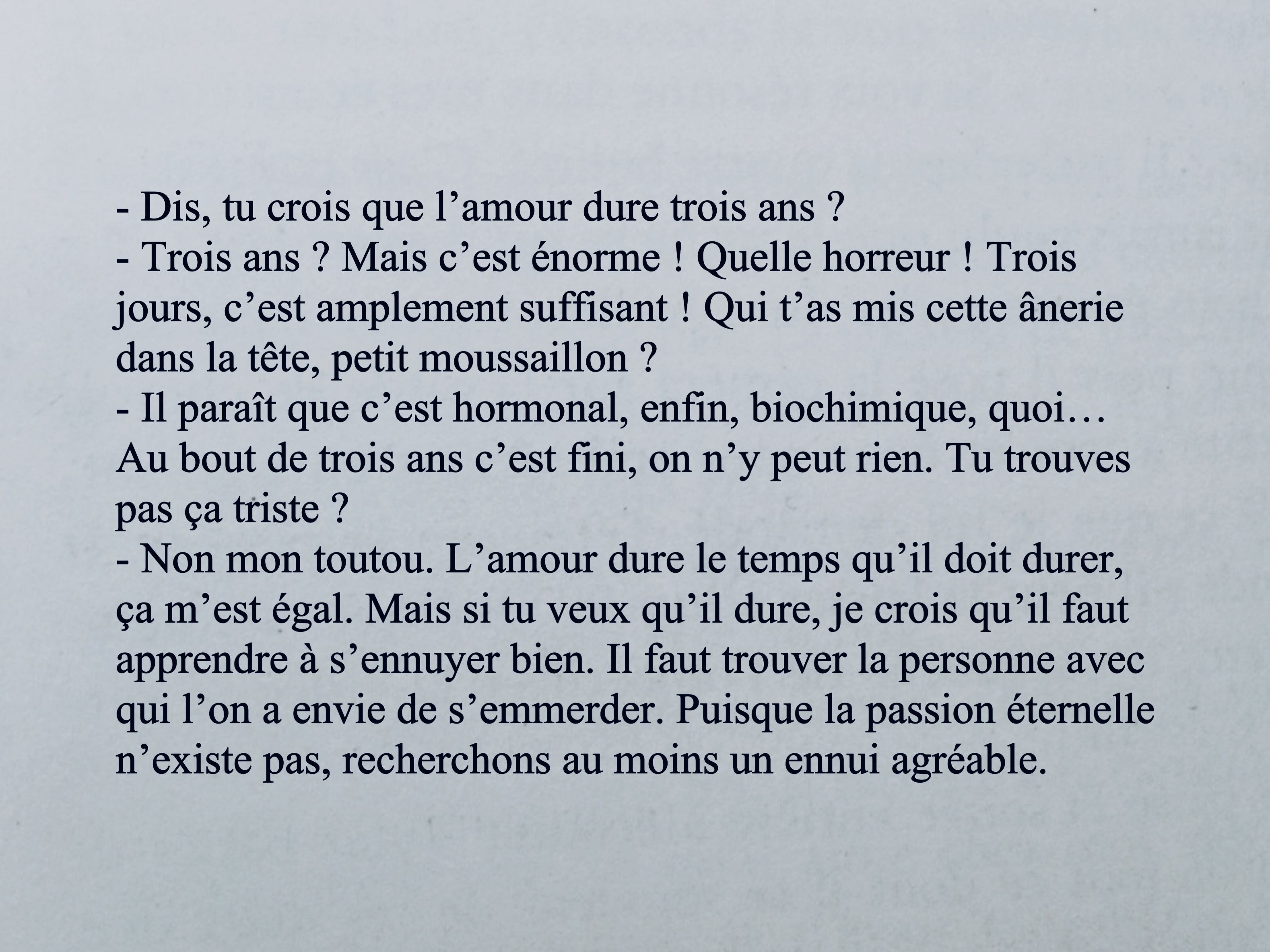 32 Citations Sur L'Éphémère Amour